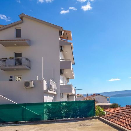 Apartmani Sonata Omiš Exterior foto